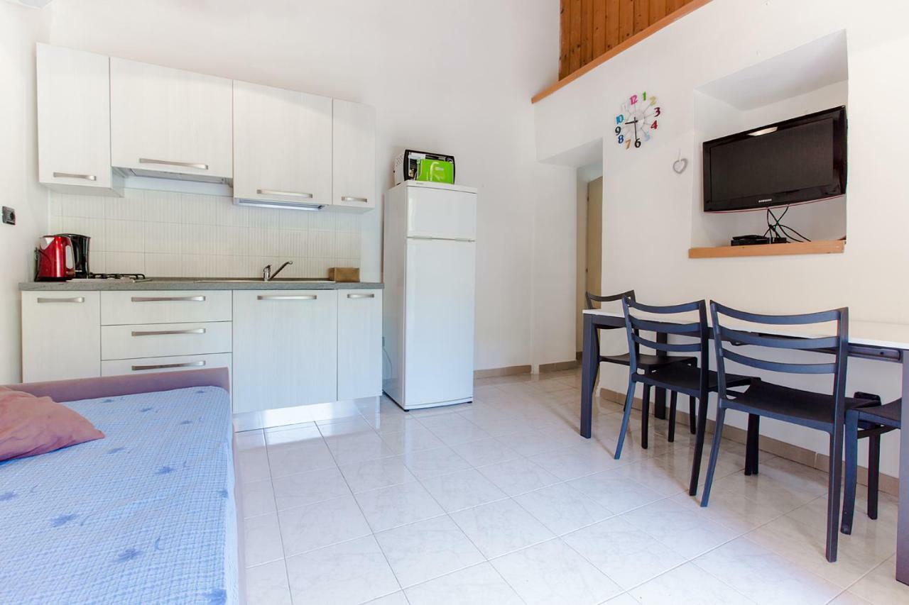 Apartments Suster Torbole Sul Garda Extérieur photo
