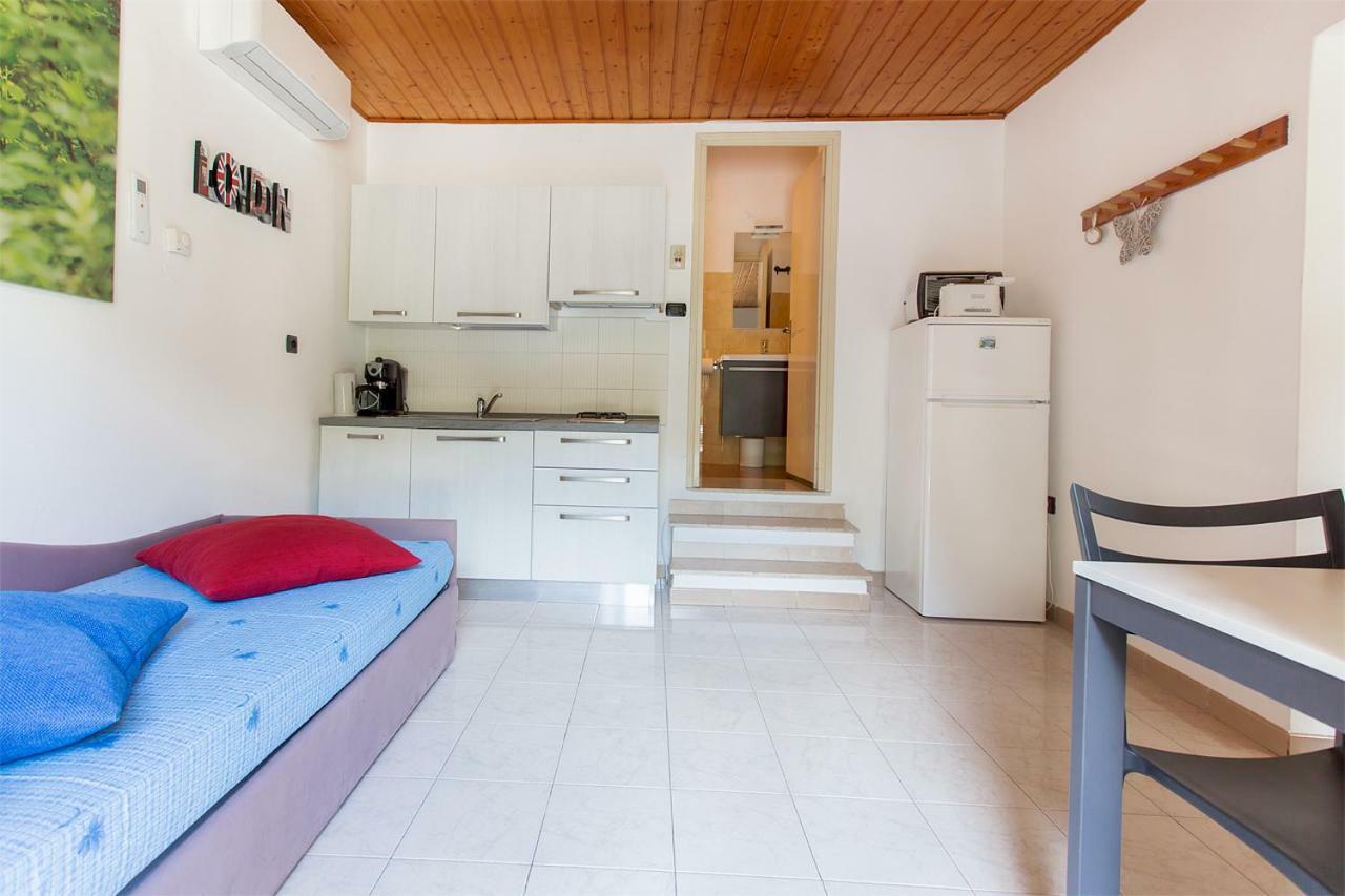 Apartments Suster Torbole Sul Garda Extérieur photo